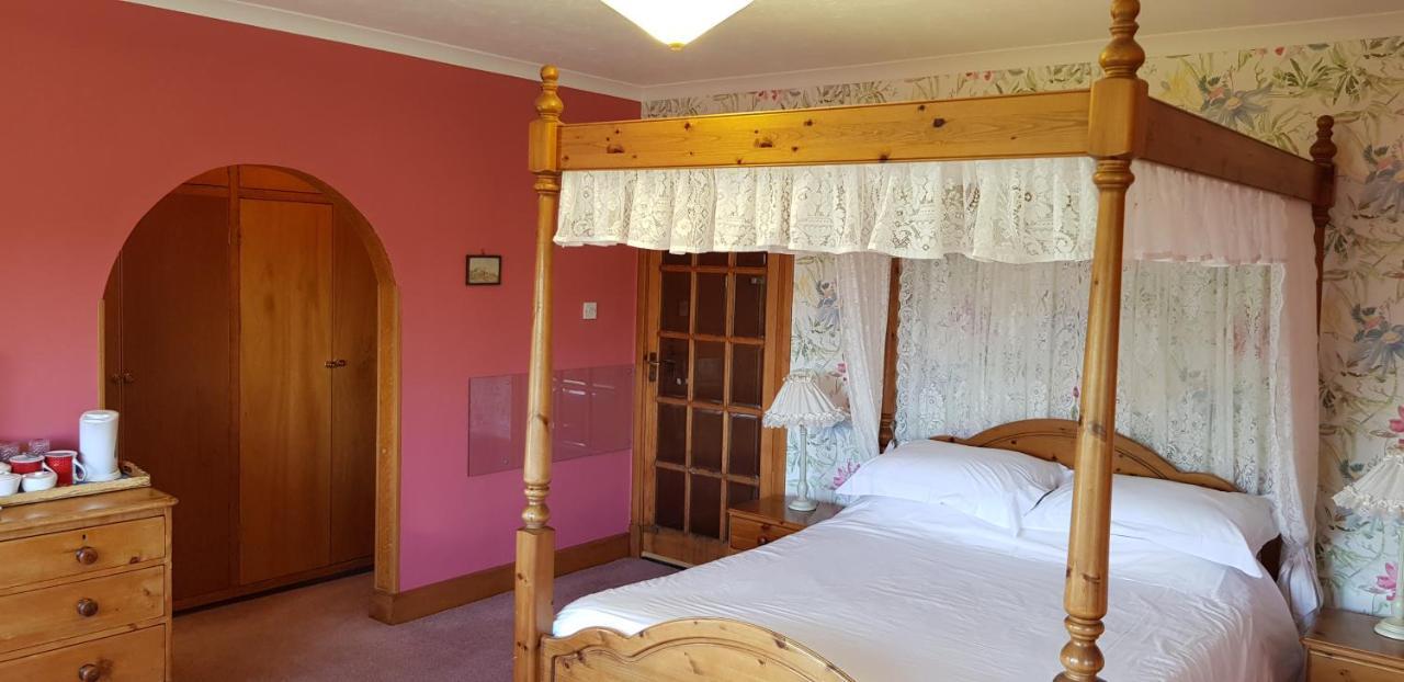 Wychwood House Couette-café 2*